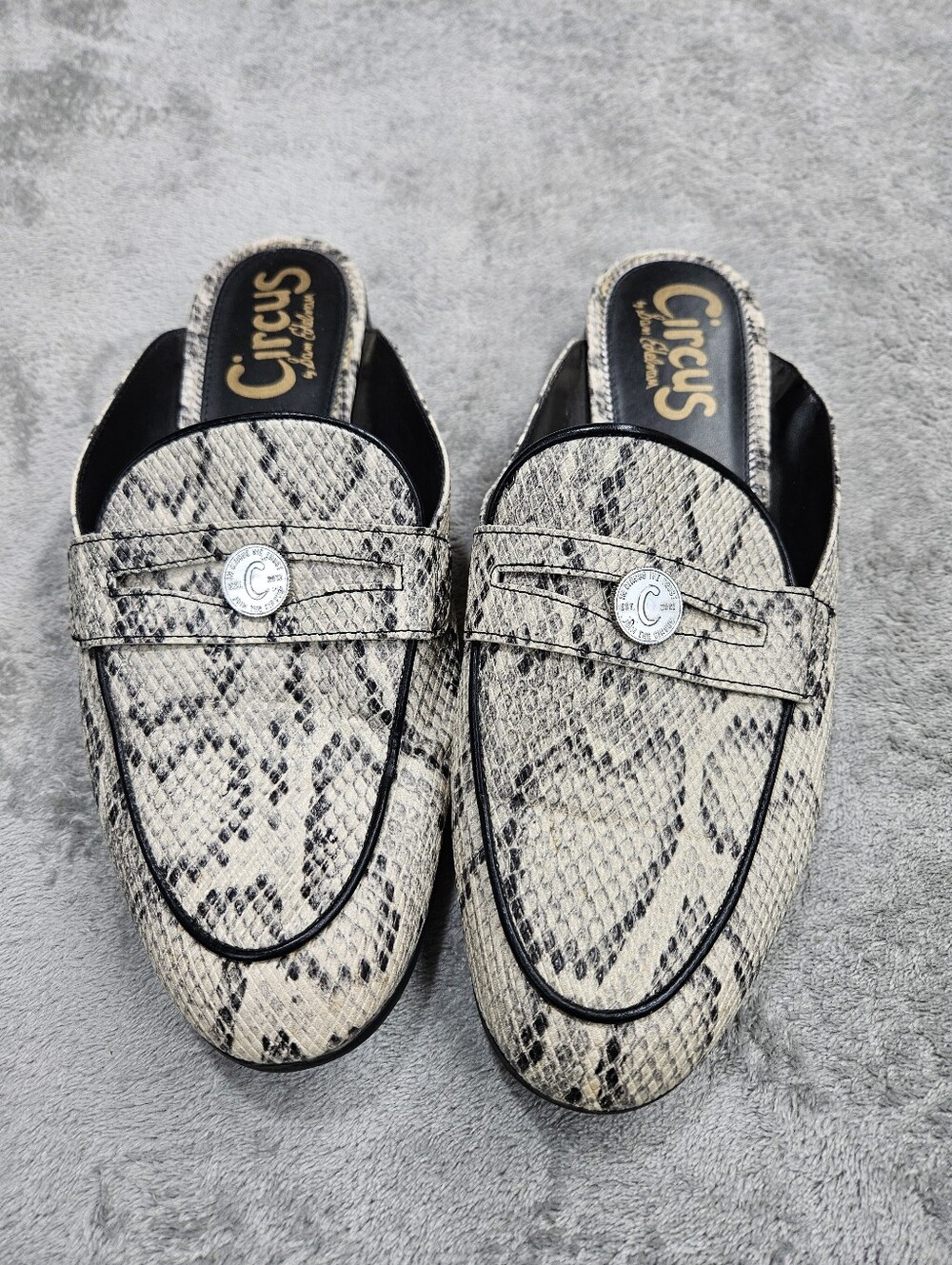 Circus by Sam Edelman Hal Snake Print Slip On Pennyloafter Mule Flats – Size 8.5